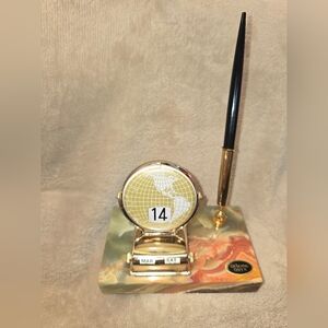 Scottco Pen Set Gold Globe Perpetual Desk Calendar with Original Pen And Box